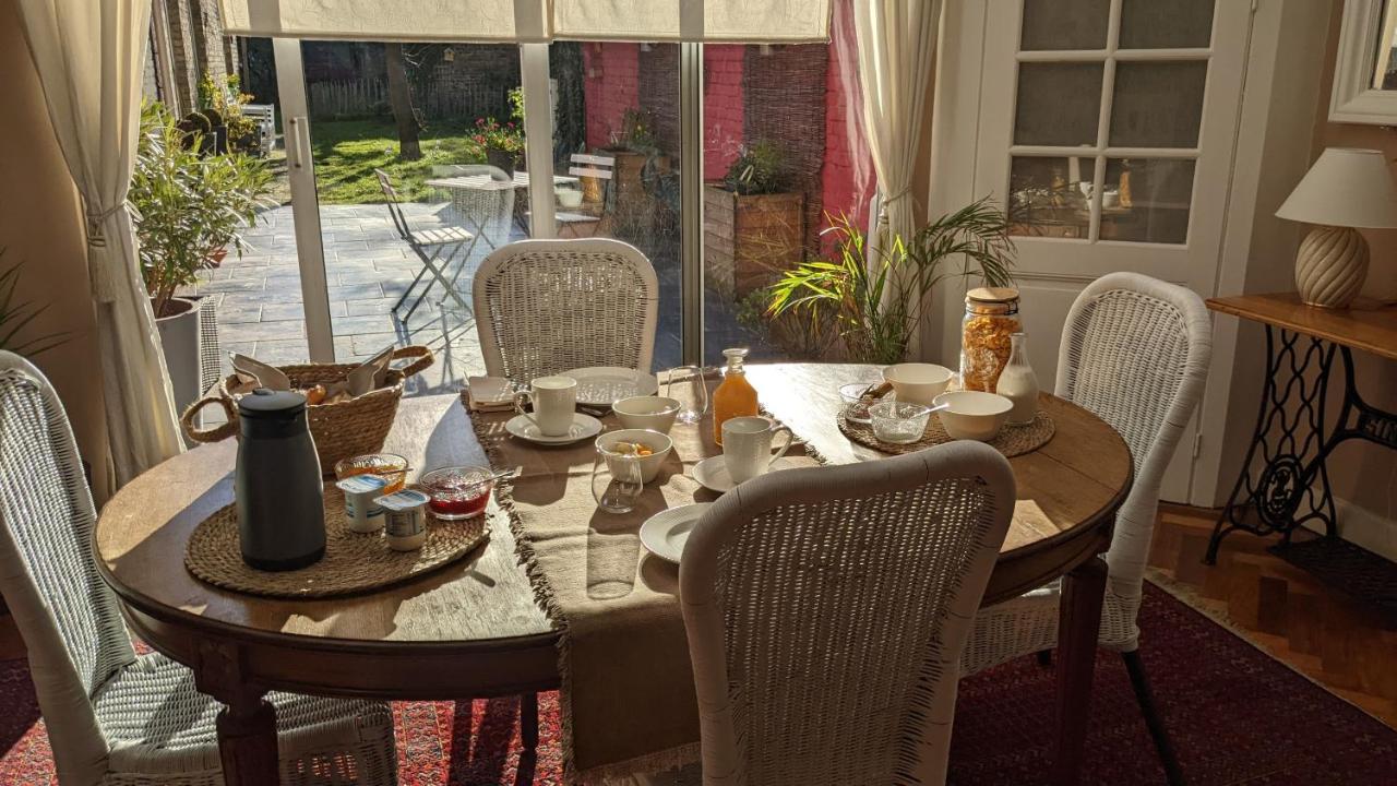 Reve Bleu Bed & Breakfast Dunkirk ภายนอก รูปภาพ